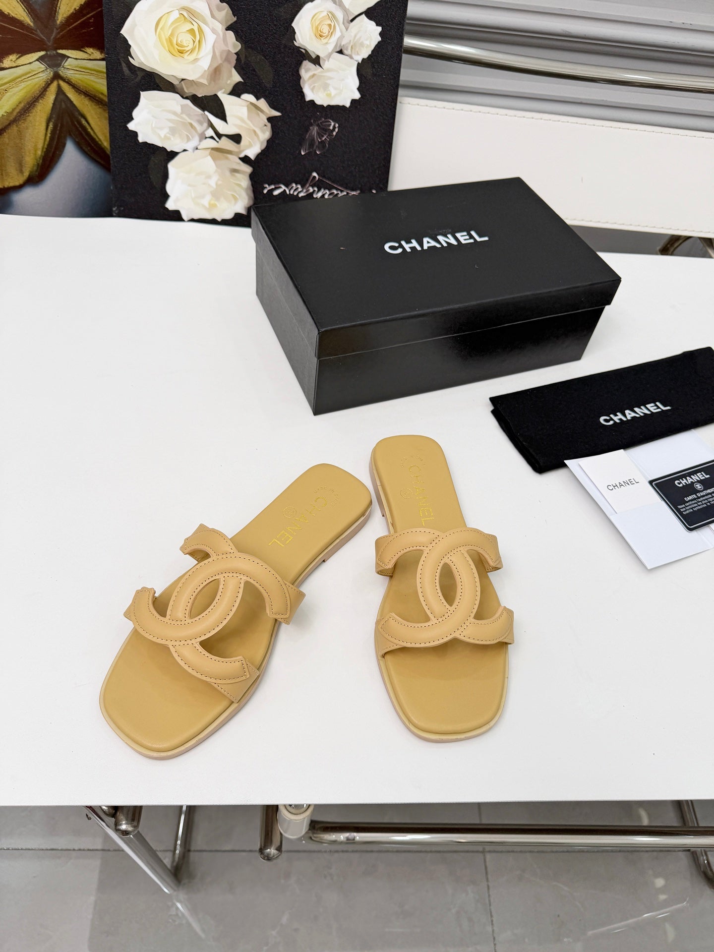 Chanel Double C Stitched Flat Sandals – 26S Collection