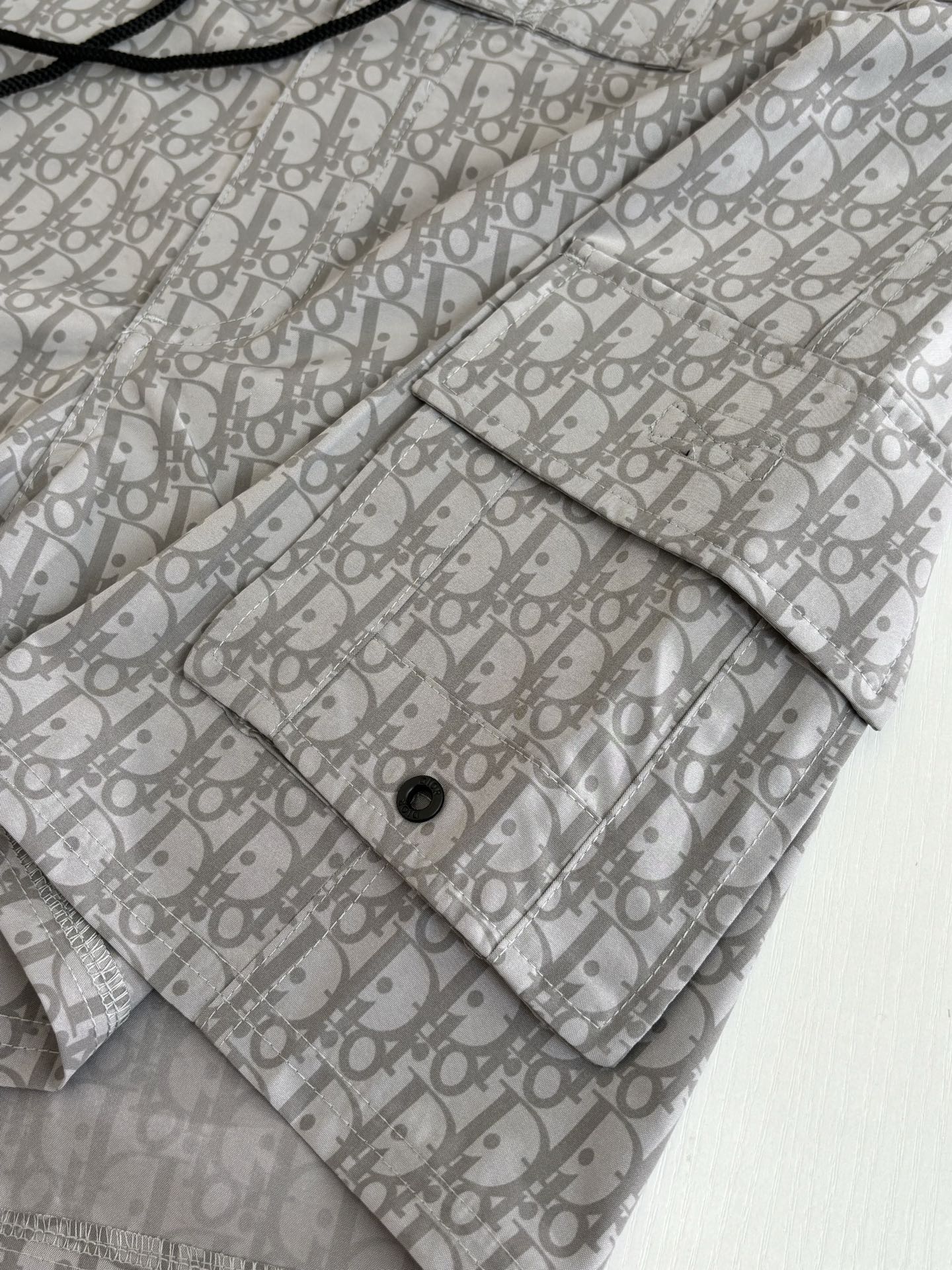 Dior Full Print Letter Beach Shorts – 25SS Collection