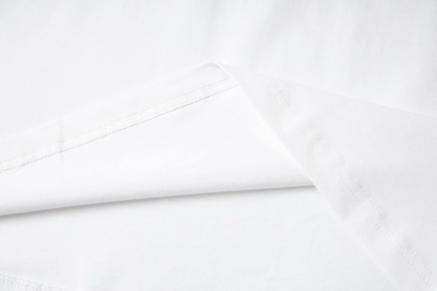 Dior Cursive Embroidered Letter Print T-Shirt – 26SS