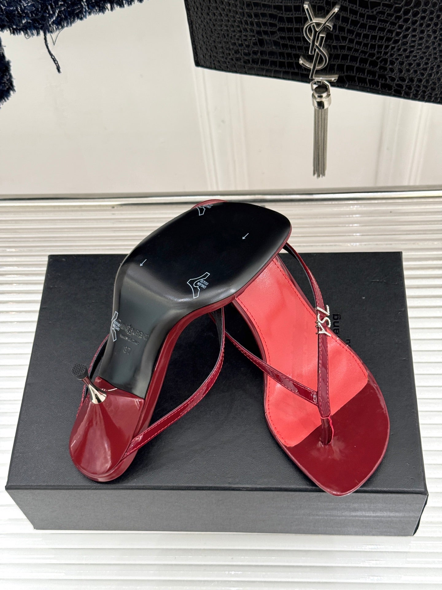 Saint Laurent Metal Letter Heel Thong Sandals – Spring/Summer Collection – 26WF