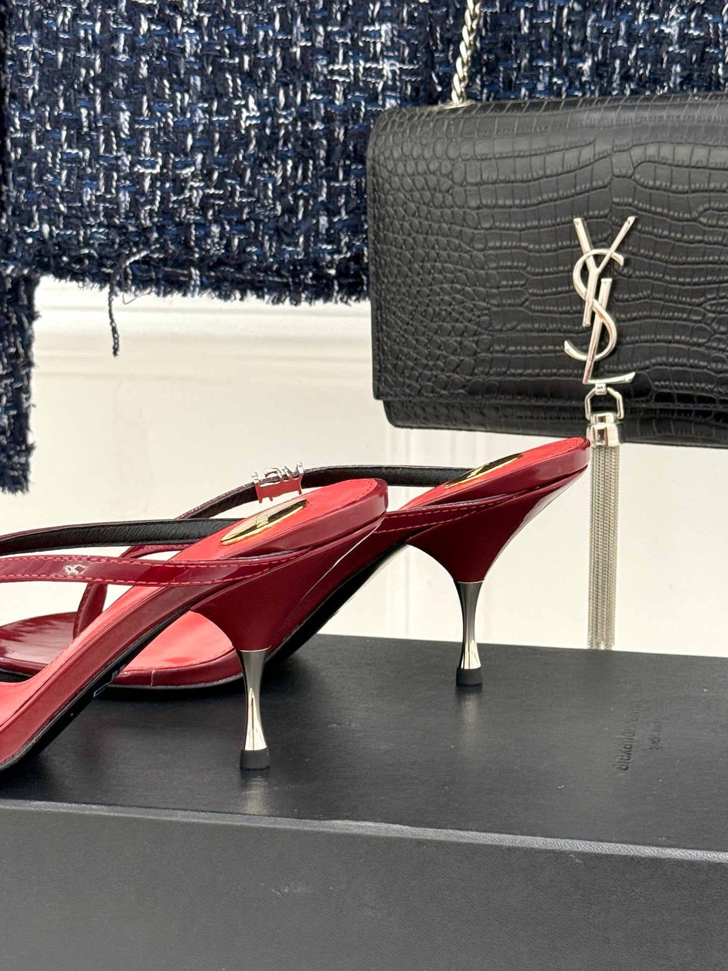 Saint Laurent Metal Letter Heel Thong Sandals – Spring/Summer Collection – 26WF