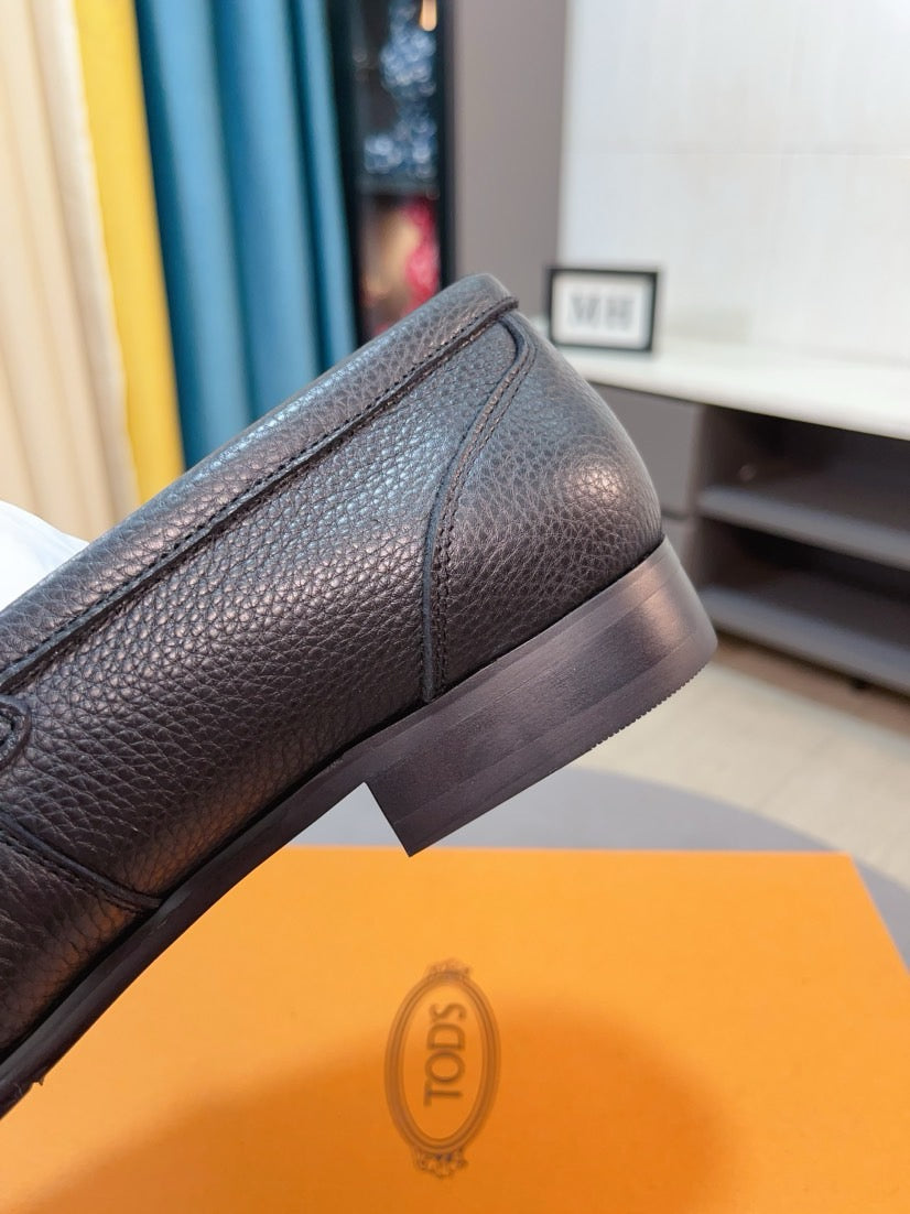 Tod's Embossed Leather Casual Loafers