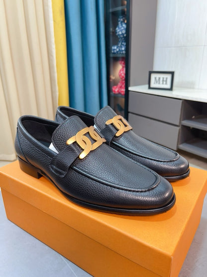 Tod's Embossed Leather Casual Loafers