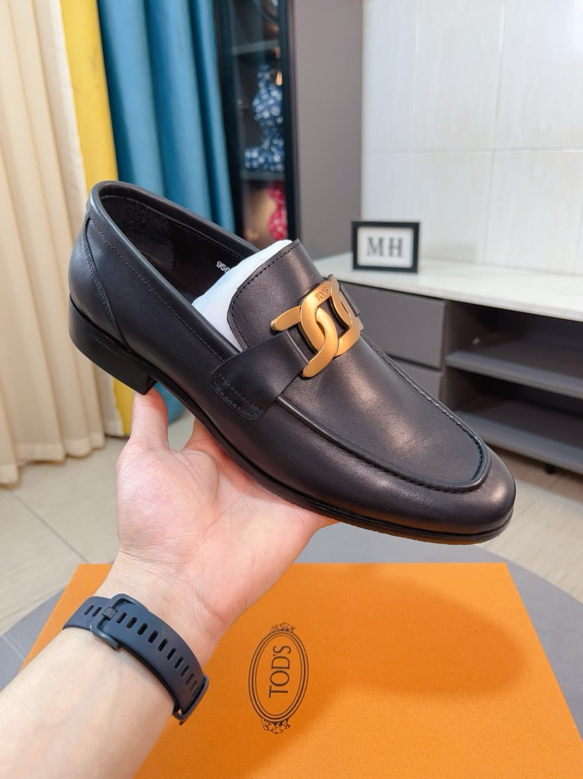 Tod's Embossed Leather Casual Loafers