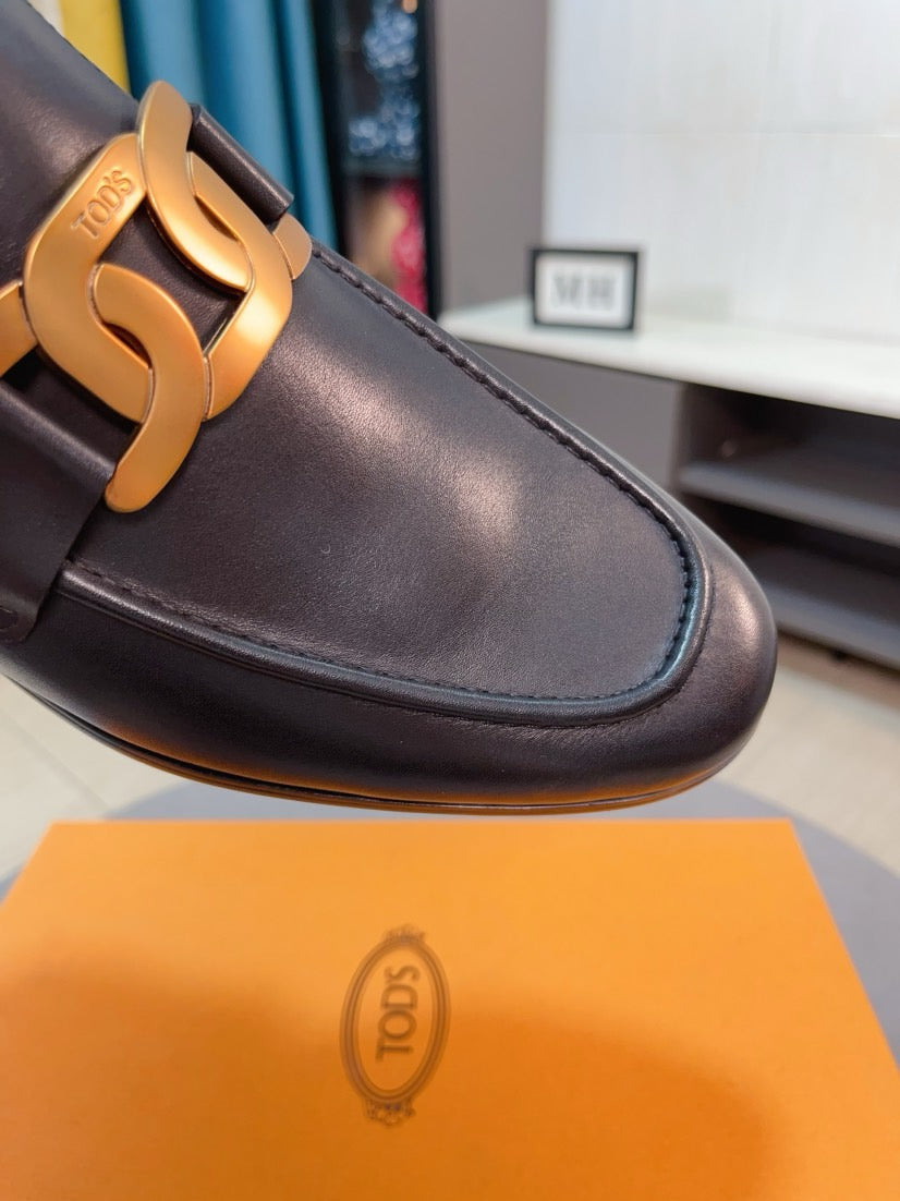 Tod's Embossed Leather Casual Loafers