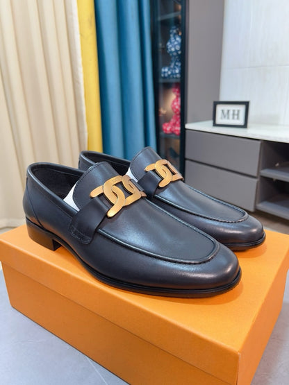 Tod's Embossed Leather Casual Loafers