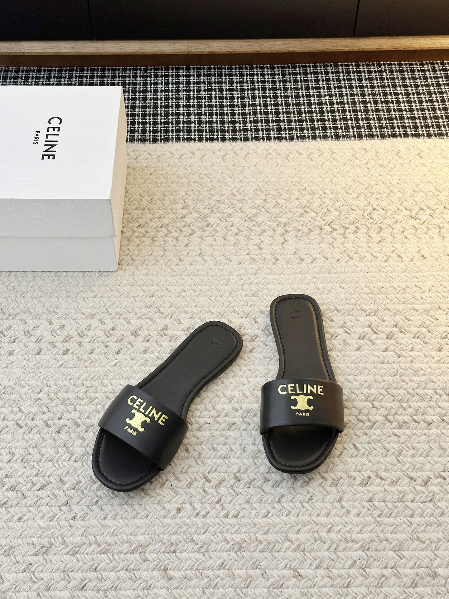 Celine Minimalist Triomphe Flat Sandals – Summer Collection
