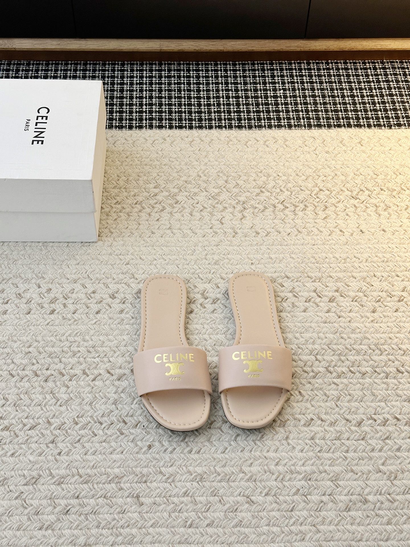 Celine Minimalist Triomphe Flat Sandals – Summer Collection