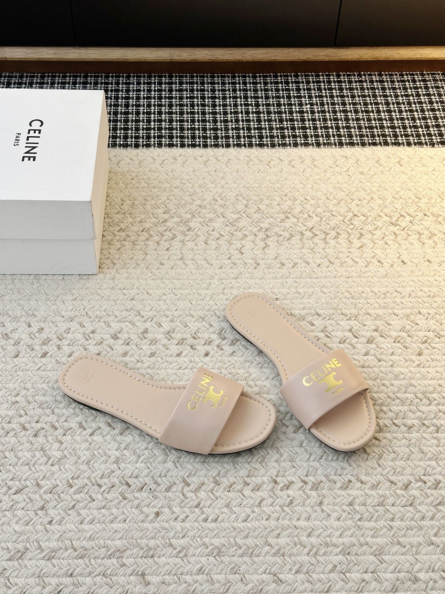 Celine Minimalist Triomphe Flat Sandals – Summer Collection