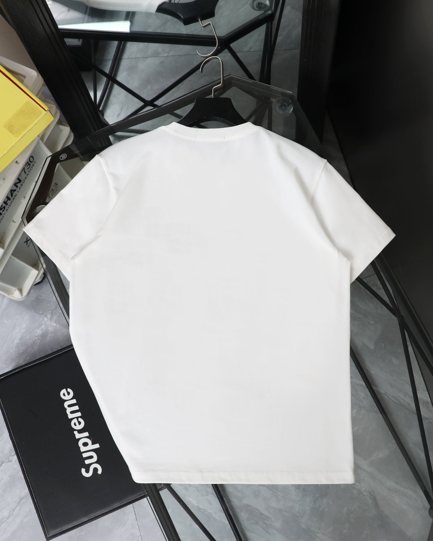 Dior Paper Plane Graffiti T-Shirt – 2026 Early Spring Collection