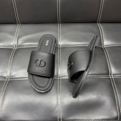 Dior Men's Pebbled Leather and Suede Slides – Spring/Summer Collection 2025