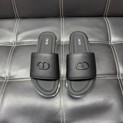 Dior Men's Pebbled Leather and Suede Slides – Spring/Summer Collection 2025