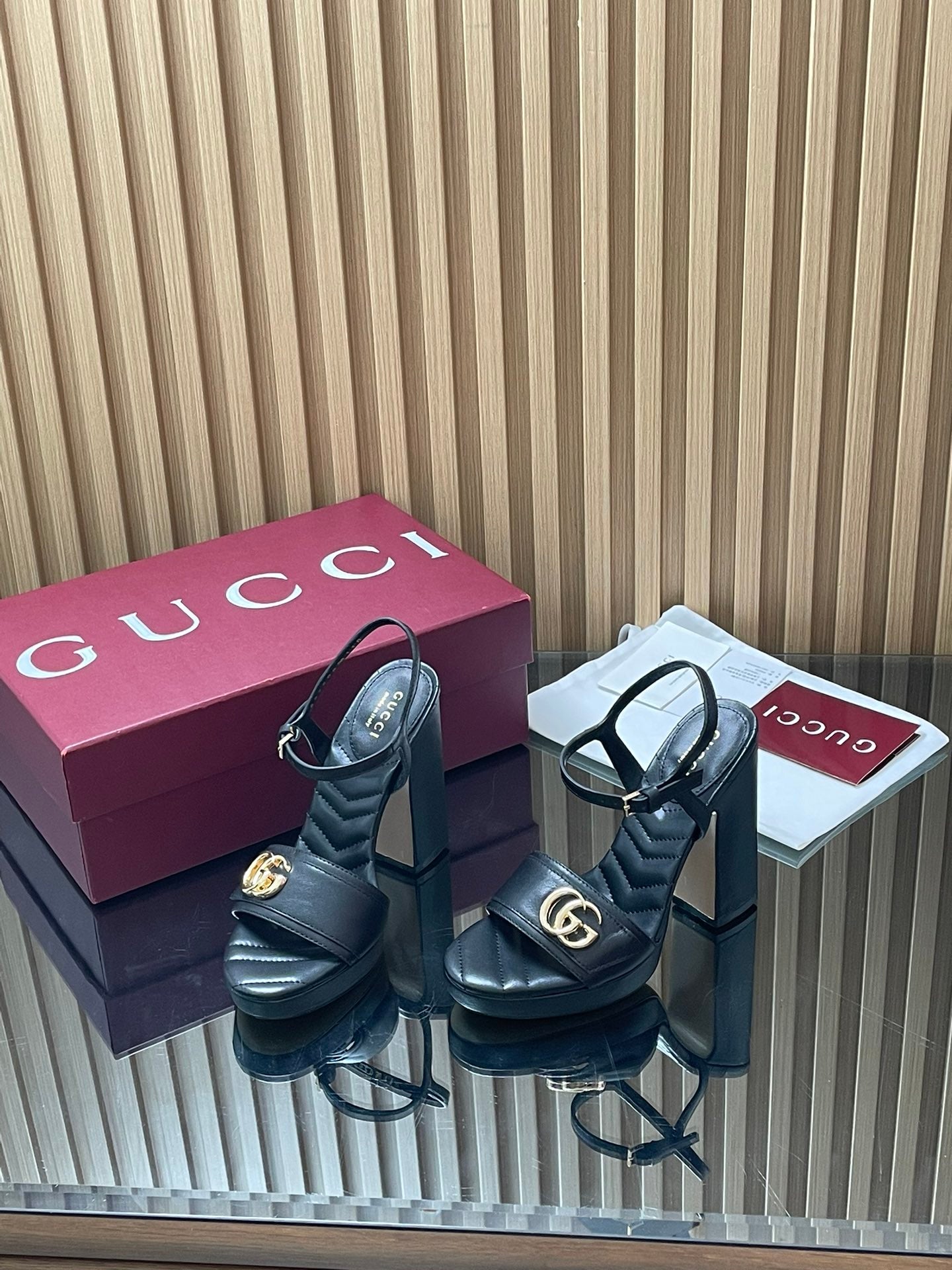 Gucci Double G Buckle Platform Sandals – Summer Collection – 2026