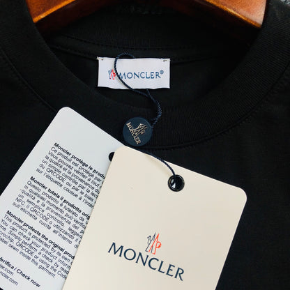 Moncler Classic Print Logo T-Shirt – 2026SS