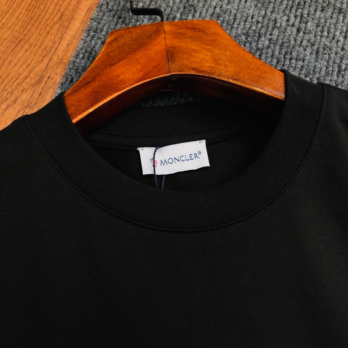 Moncler Classic Printed Logo T-Shirt – 2026SS