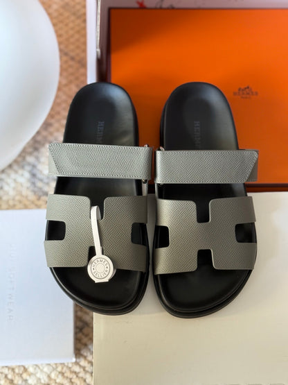 Hermès Chypre Leather Sandals