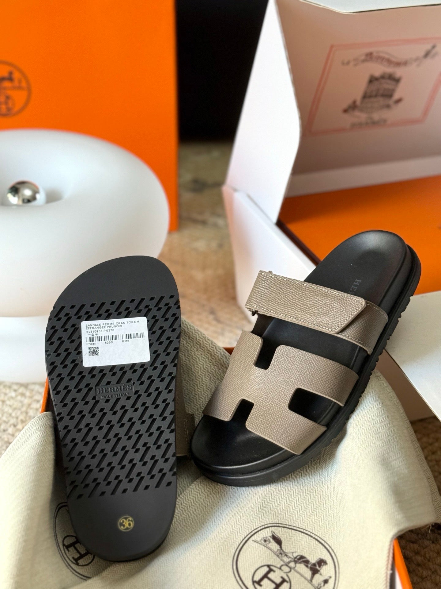 Hermès Chypre Leather Sandals
