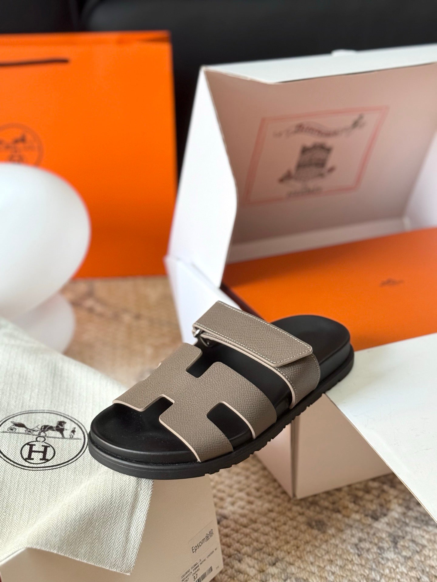 Hermès Chypre Leather Sandals