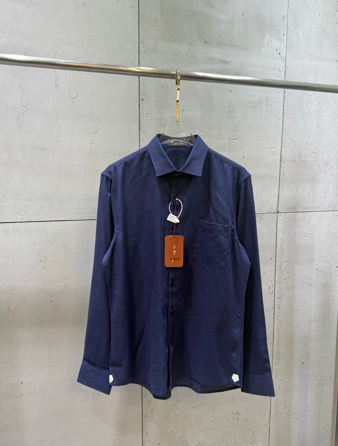 Loro Piana Custom Linen Long-Sleeve Shirt – 2026 Summer Collection