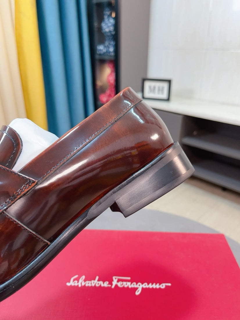 Ferragamo Leather Business Slip-On Loafers