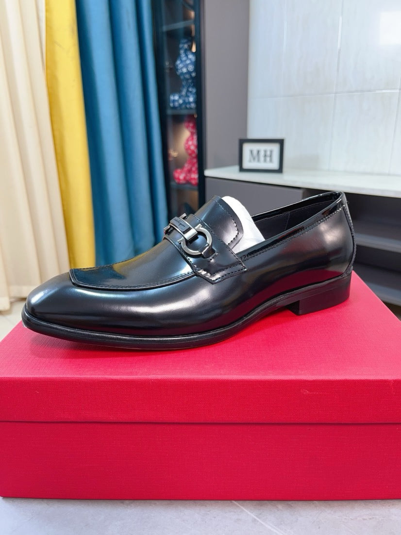 Ferragamo Leather Business Slip-On Loafers