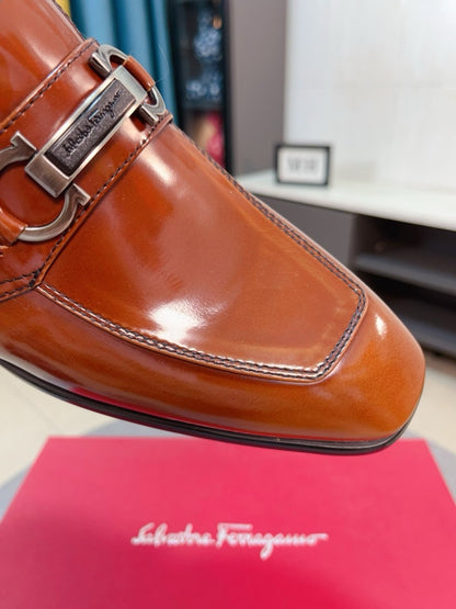 Ferragamo Leather Business Slip-On Loafers