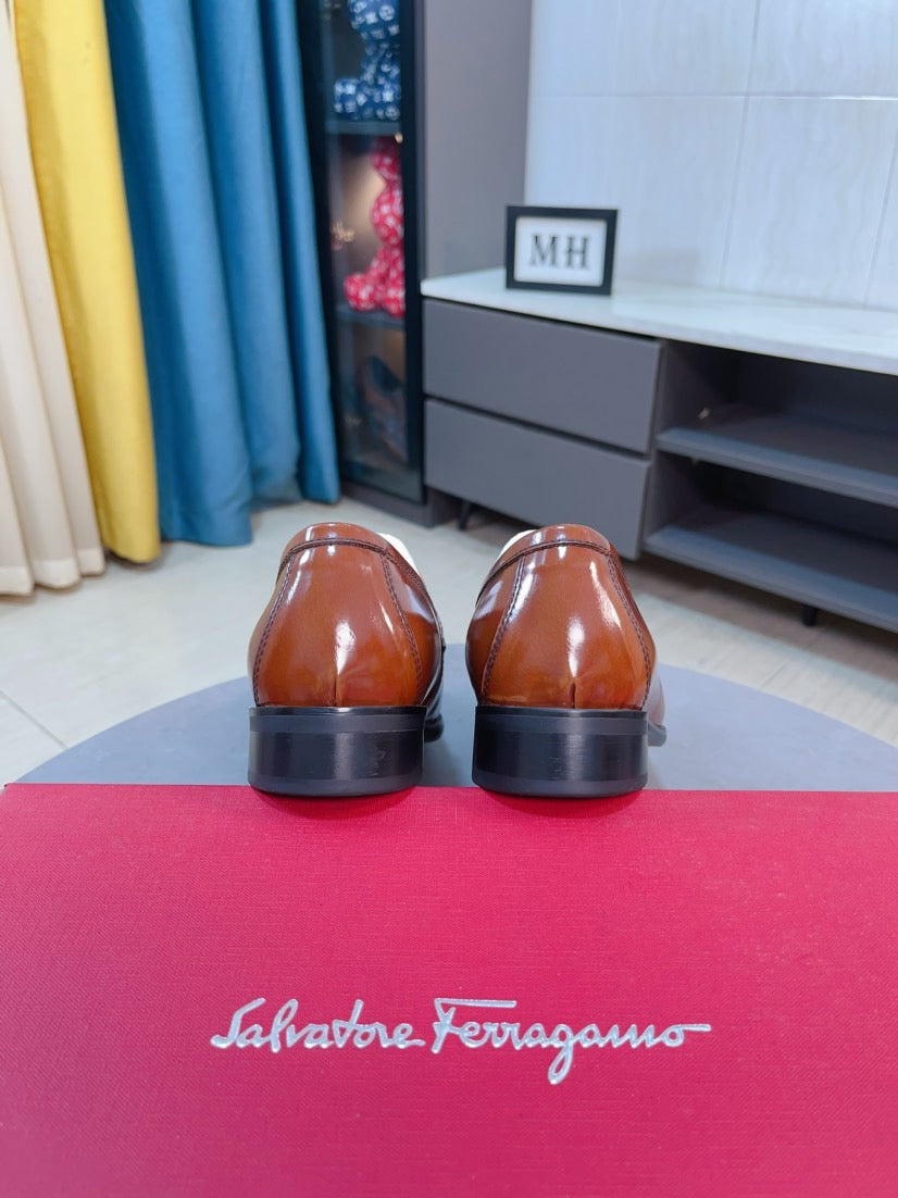 Ferragamo Leather Business Slip-On Loafers
