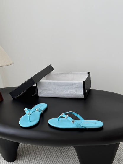 Chanel Thong Sandals – Early Spring Collection – 26C