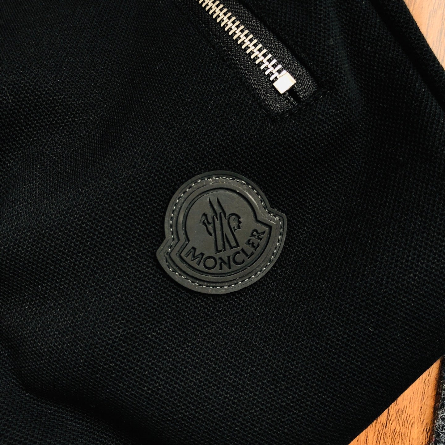 Moncler Embroidered Logo Casual Shorts – 2026SS