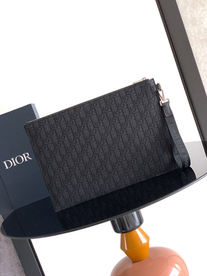 Dior A4 Oblique Clutch Bag