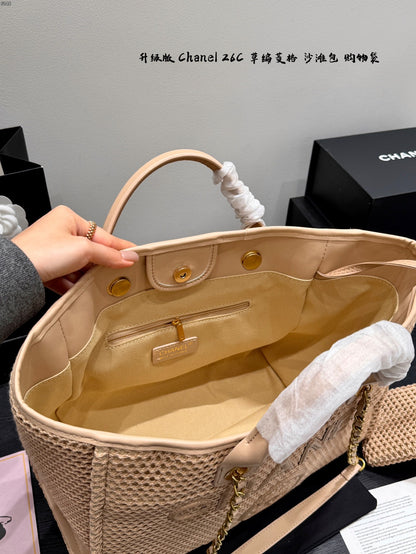 Chanel Quilted Straw Shopping Bag – Resort Collection – 26C