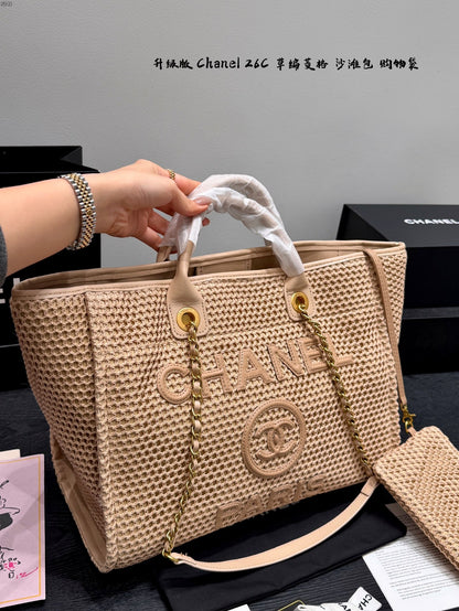 Chanel Quilted Straw Shopping Bag – Resort Collection – 26C