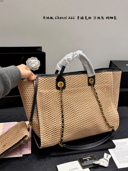 Chanel Quilted Straw Shopping Bag – Resort Collection – 26C