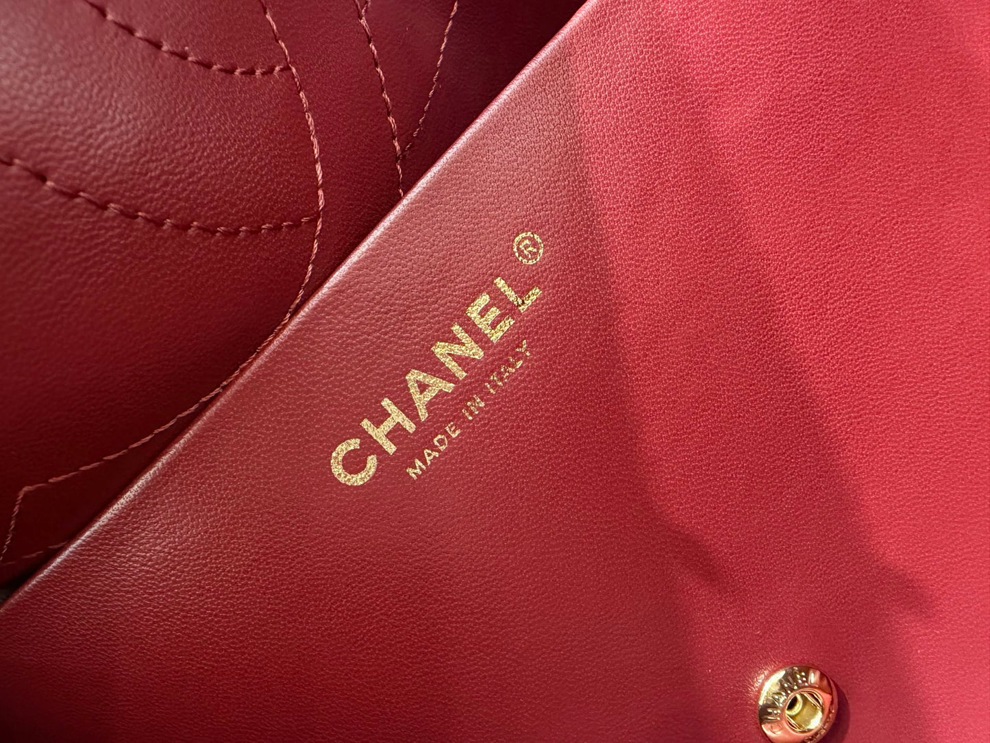 Chanel Maxi Flap – 26S