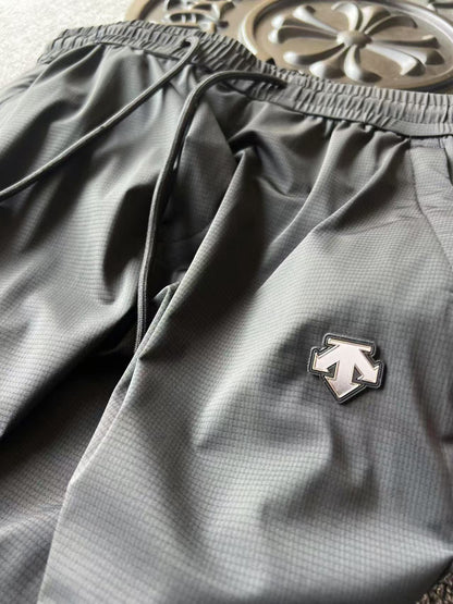Descente Seamless Nylon-Spandex Tech Shorts