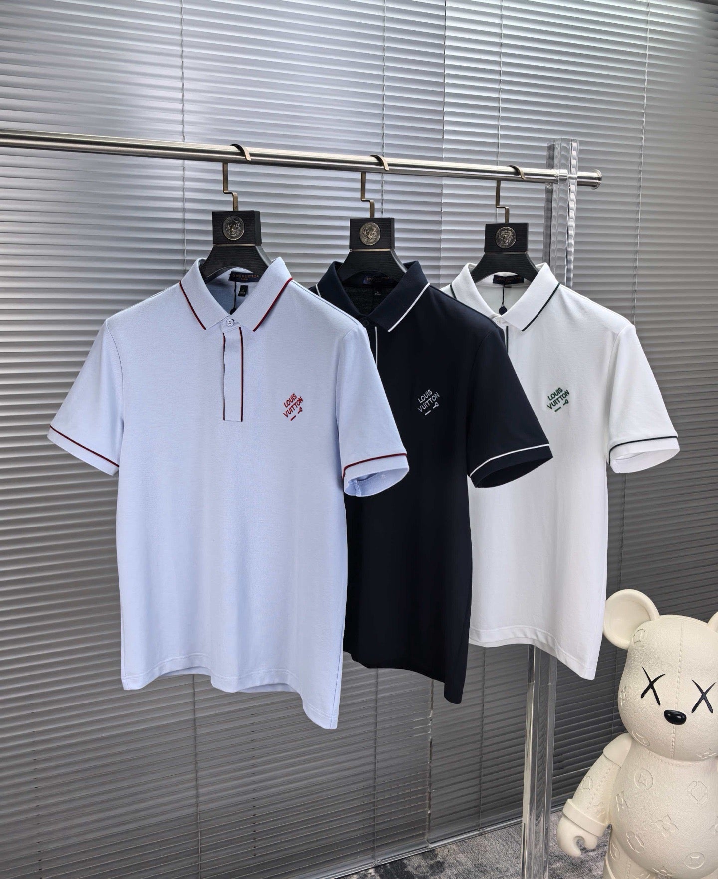 Louis Vuitton Embroidered Logo Pique Cotton Polo Shirt – Spring/Summer Collection – 2026