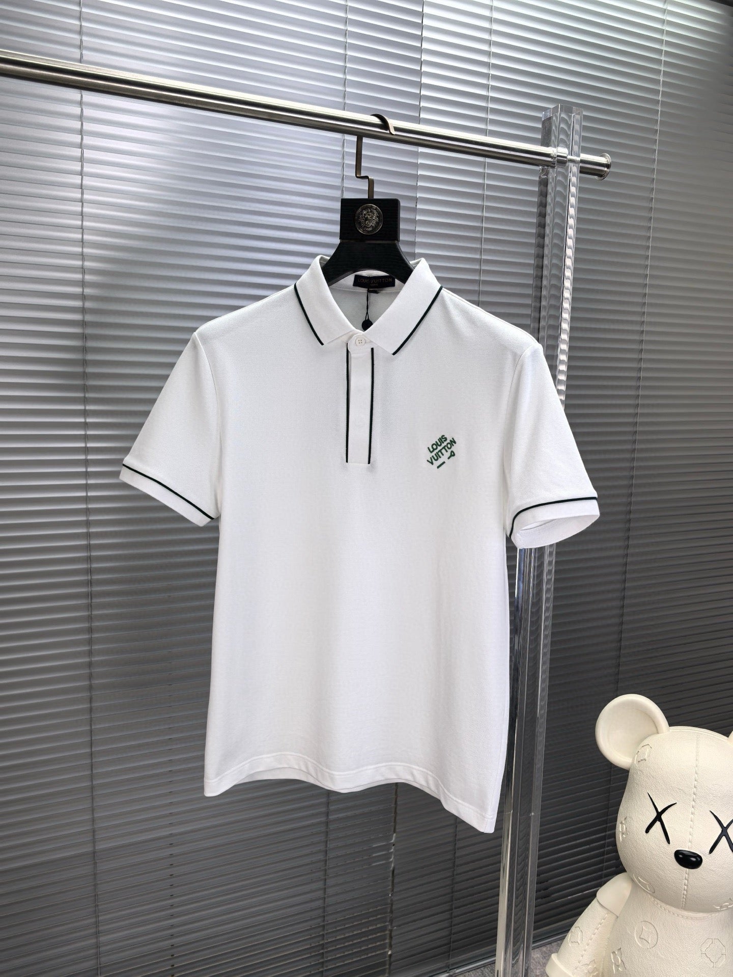 Louis Vuitton Embroidered Logo Pique Cotton Polo Shirt – Spring/Summer Collection – 2026