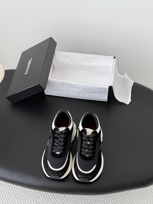 Chanel 26C Early Spring Contrast Sneakers – 26C