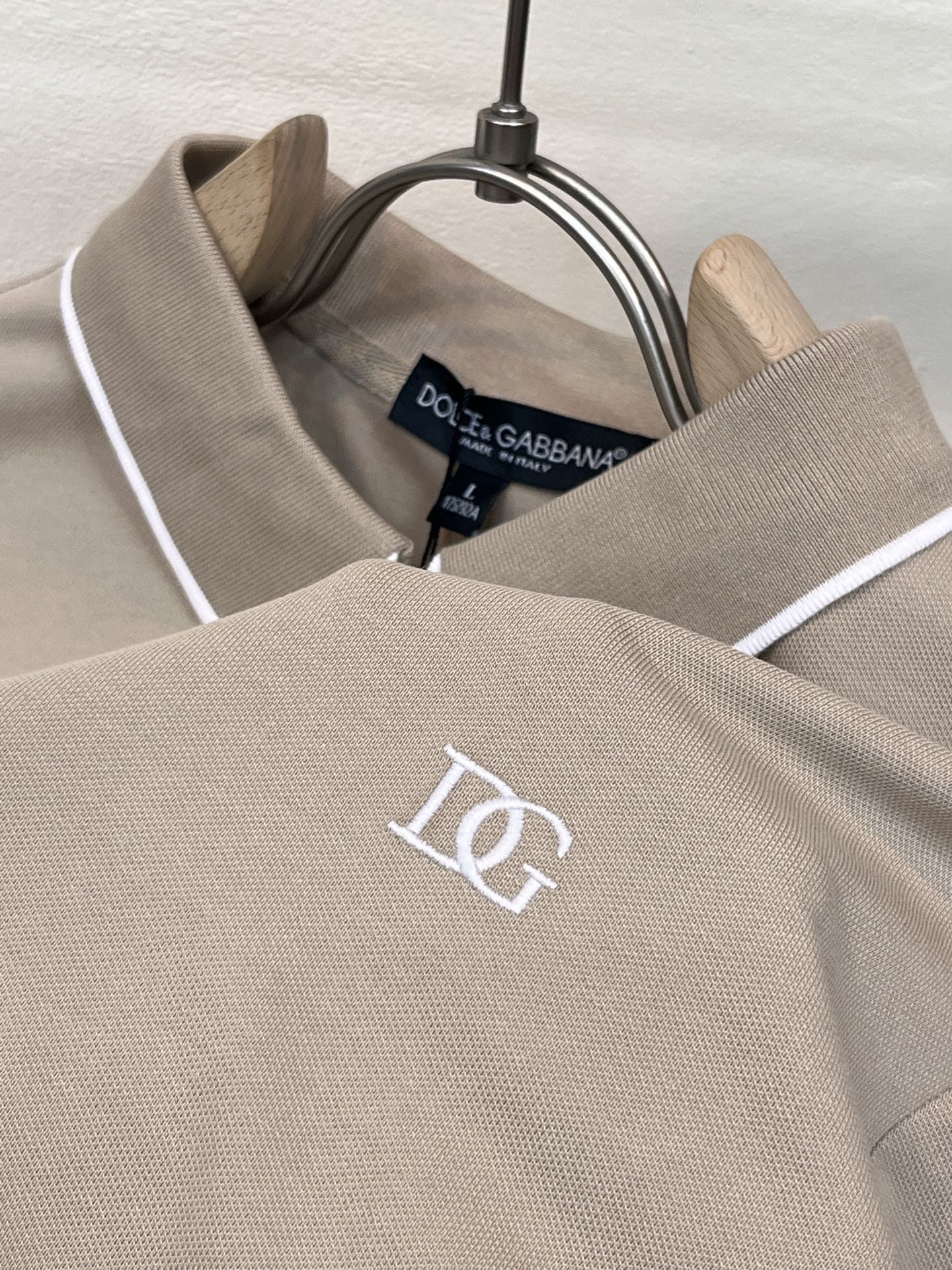 Dolce & Gabbana Embroidered Logo Pique Polo Shirt – 2026 Spring/Summer Collection