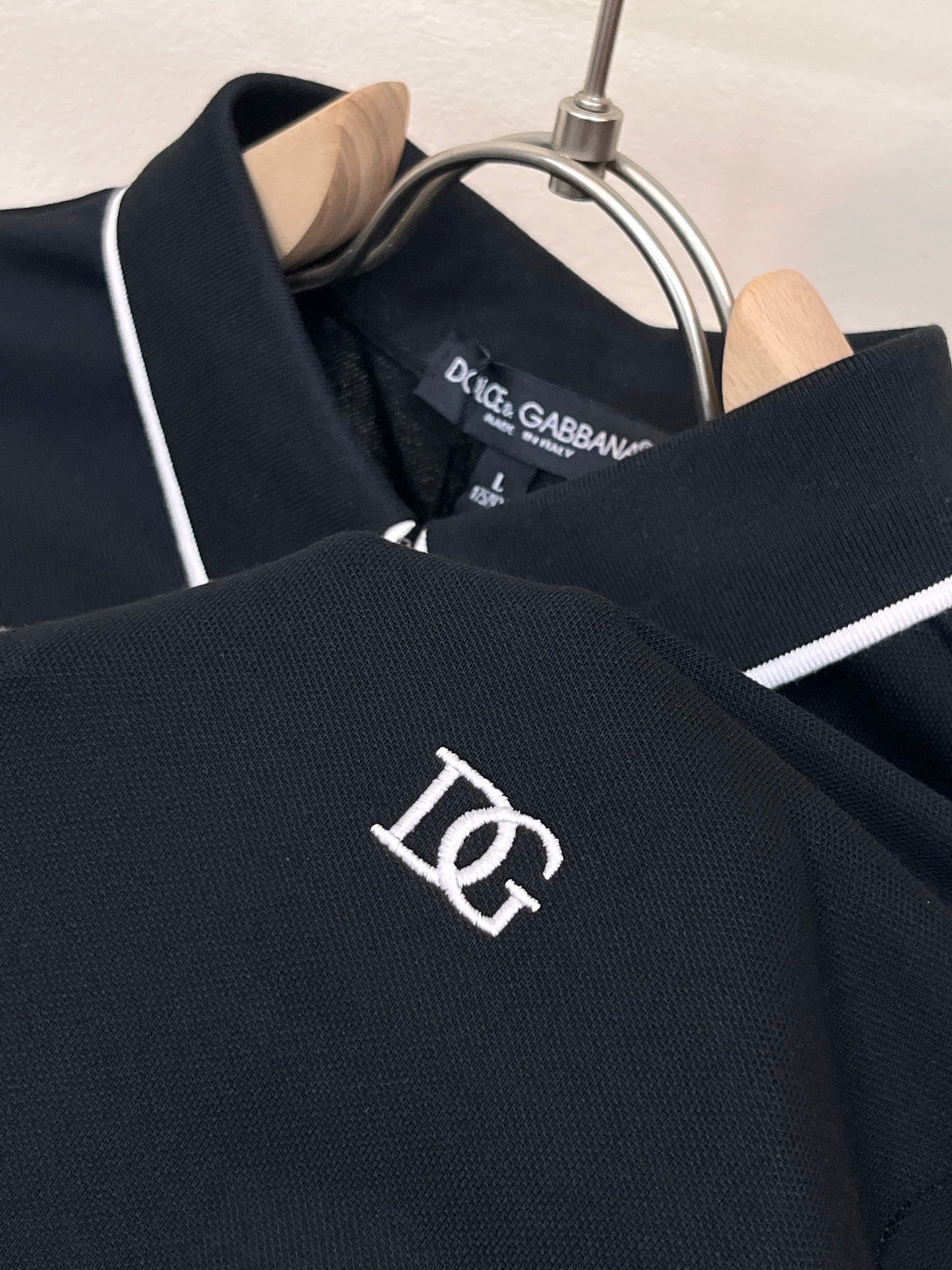 Dolce & Gabbana Embroidered Logo Pique Polo Shirt – 2026 Spring/Summer Collection