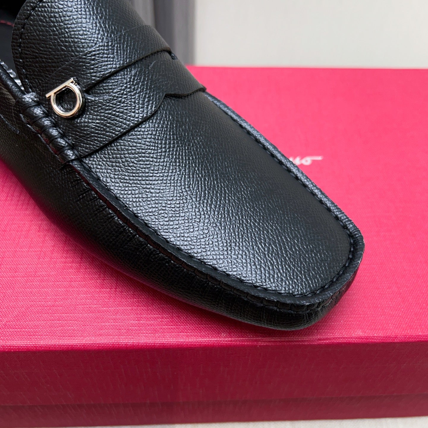 Ferragamo Classic Leather Loafers