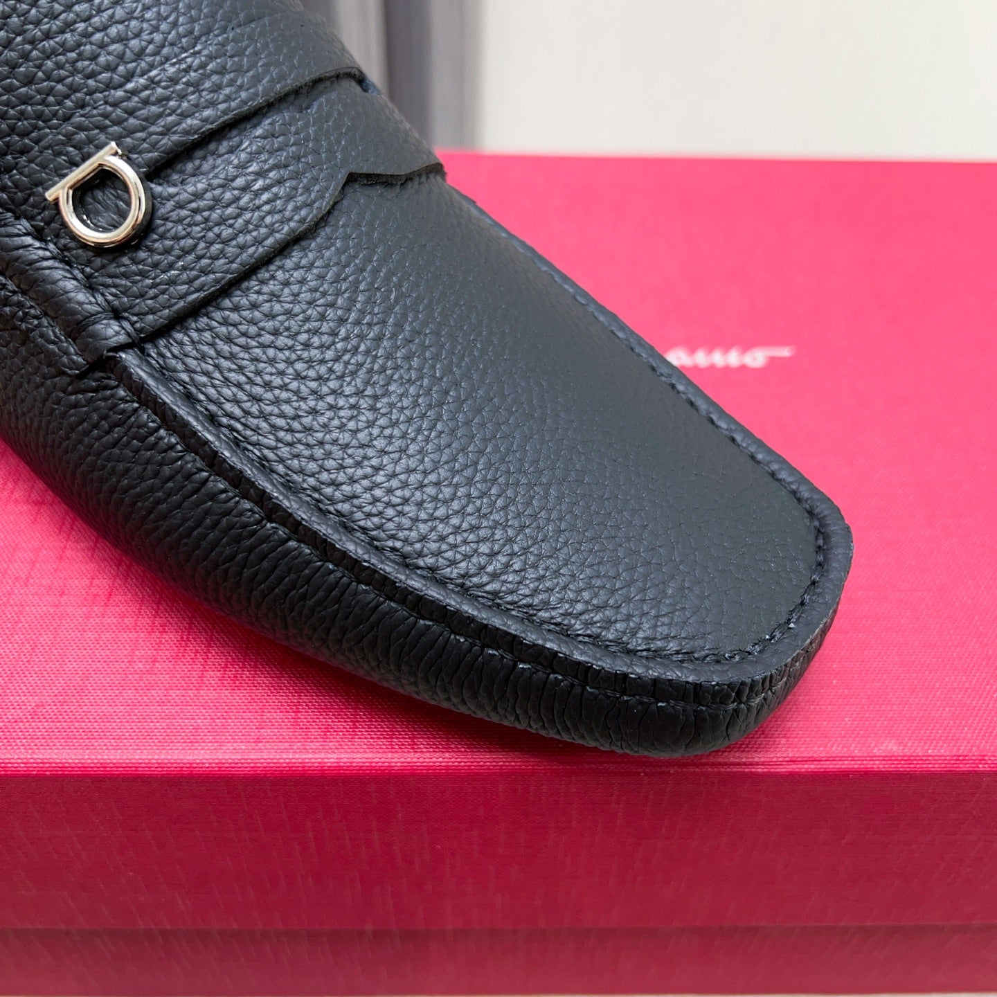 Ferragamo Classic Leather Loafers