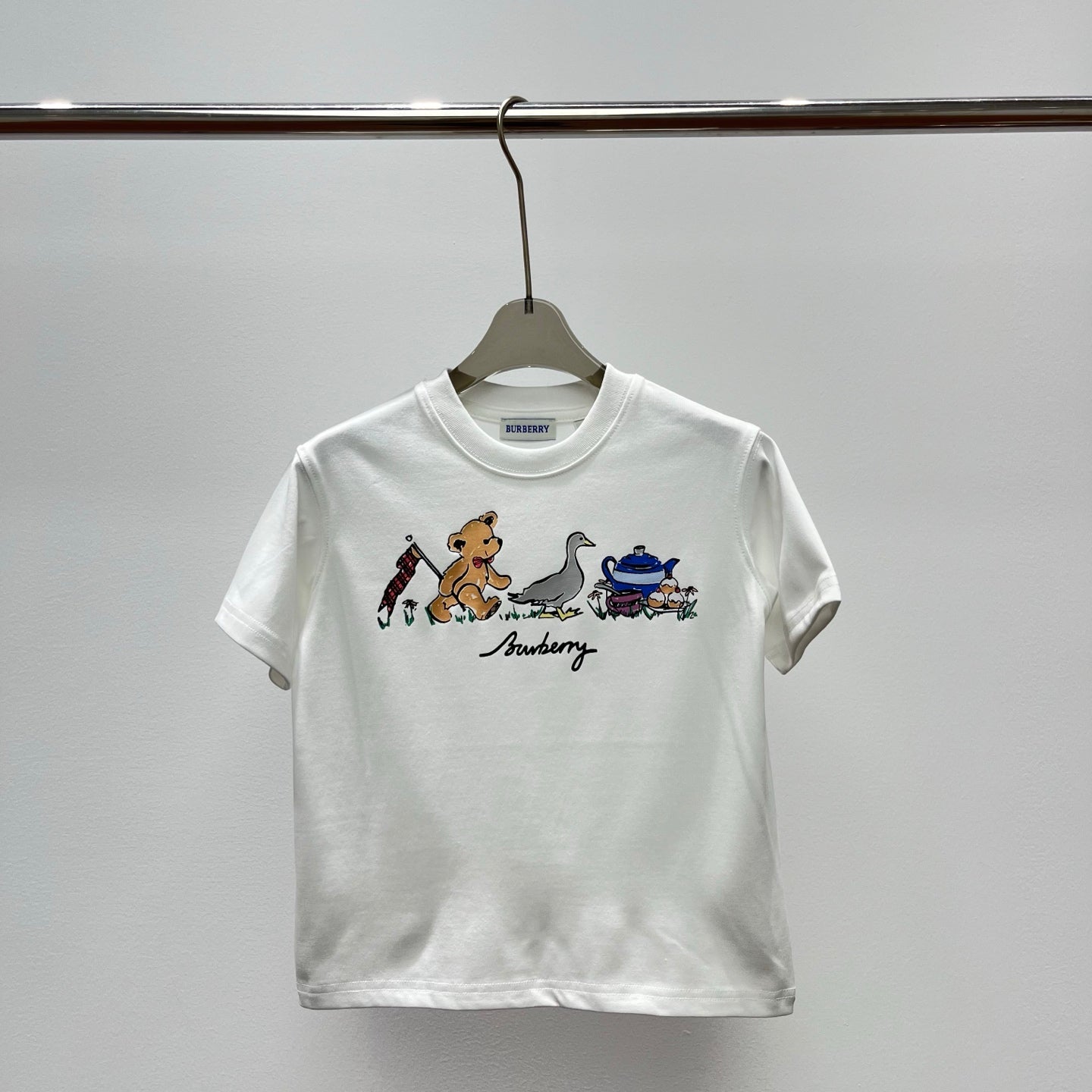 Burberry Kids Logo Print T-Shirt – Kids Collection
