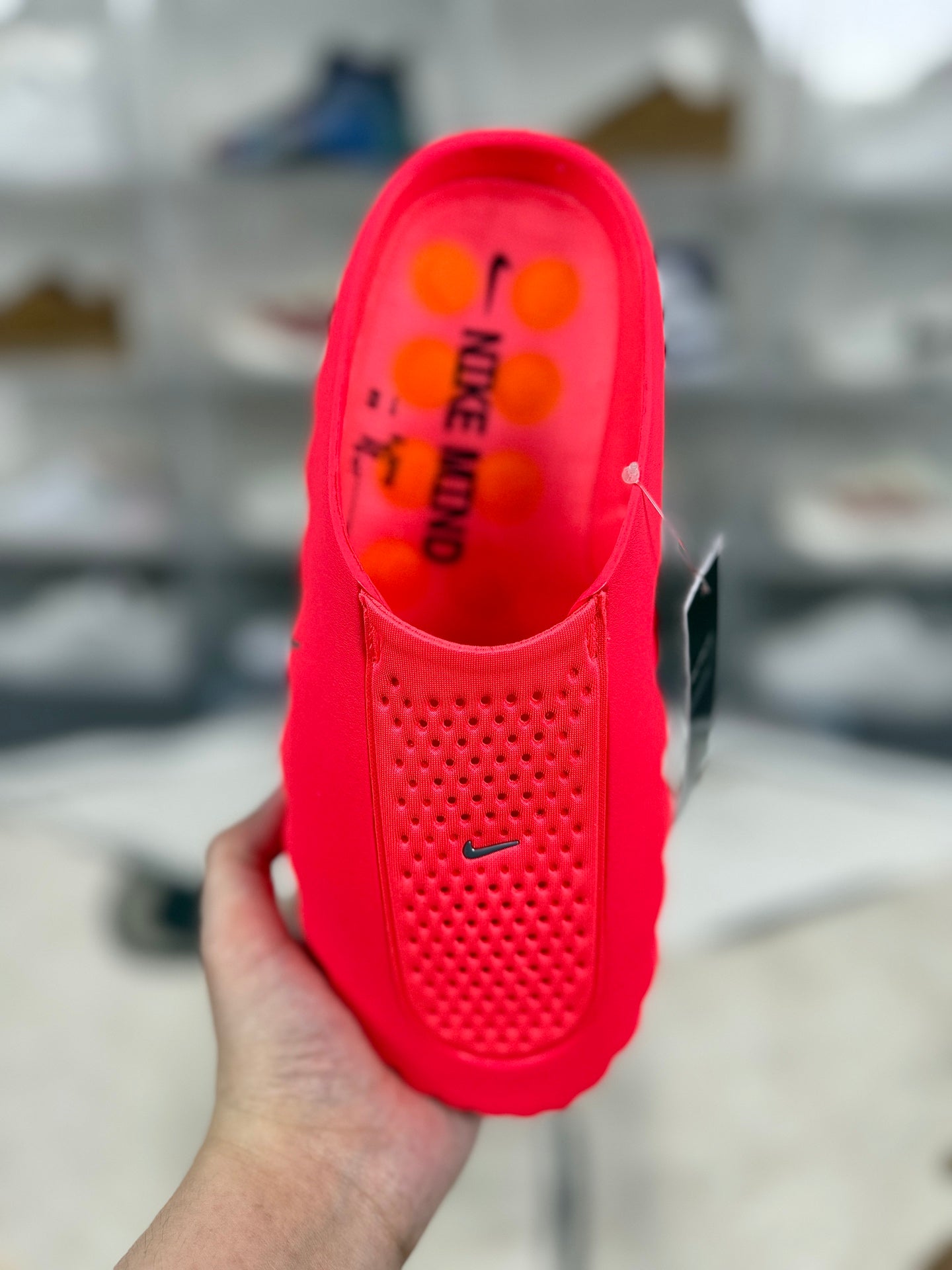 Nike Mind 001 Tech Closed-Toe Slippers