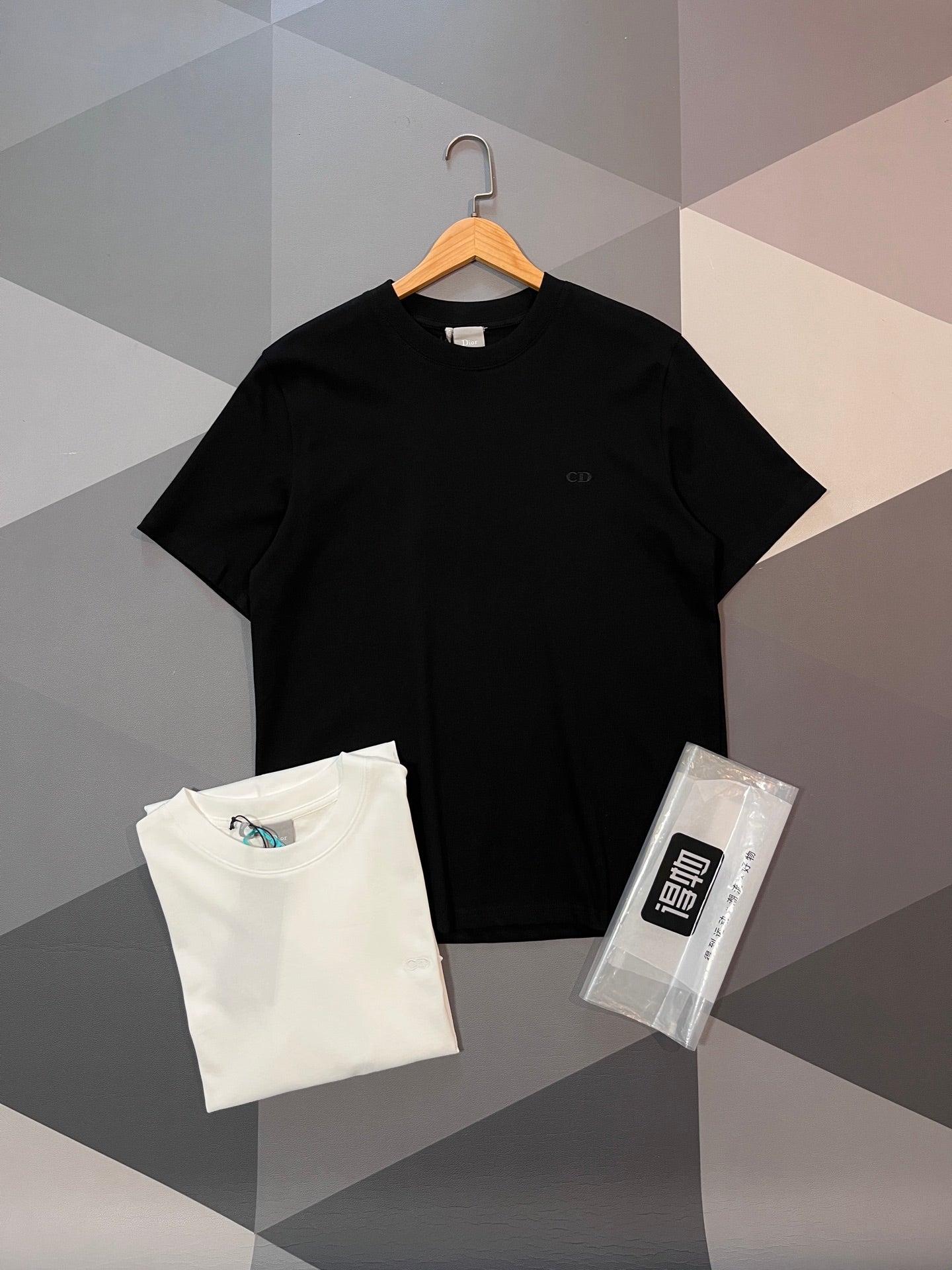 Dior Embroidered CD Logo T-Shirt – 26SS