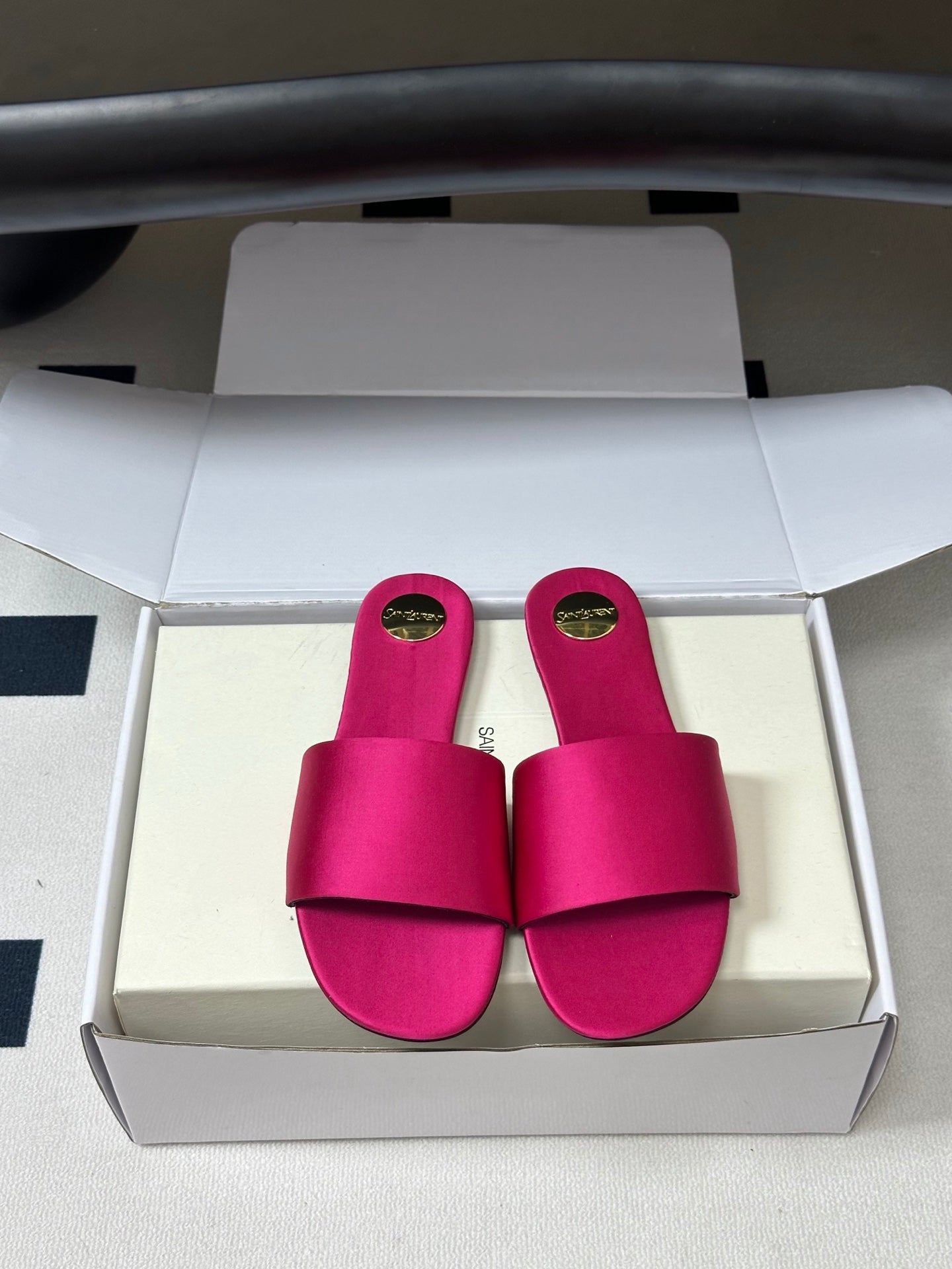 Saint Laurent Satin Square-Toe Mules – 26S Collection