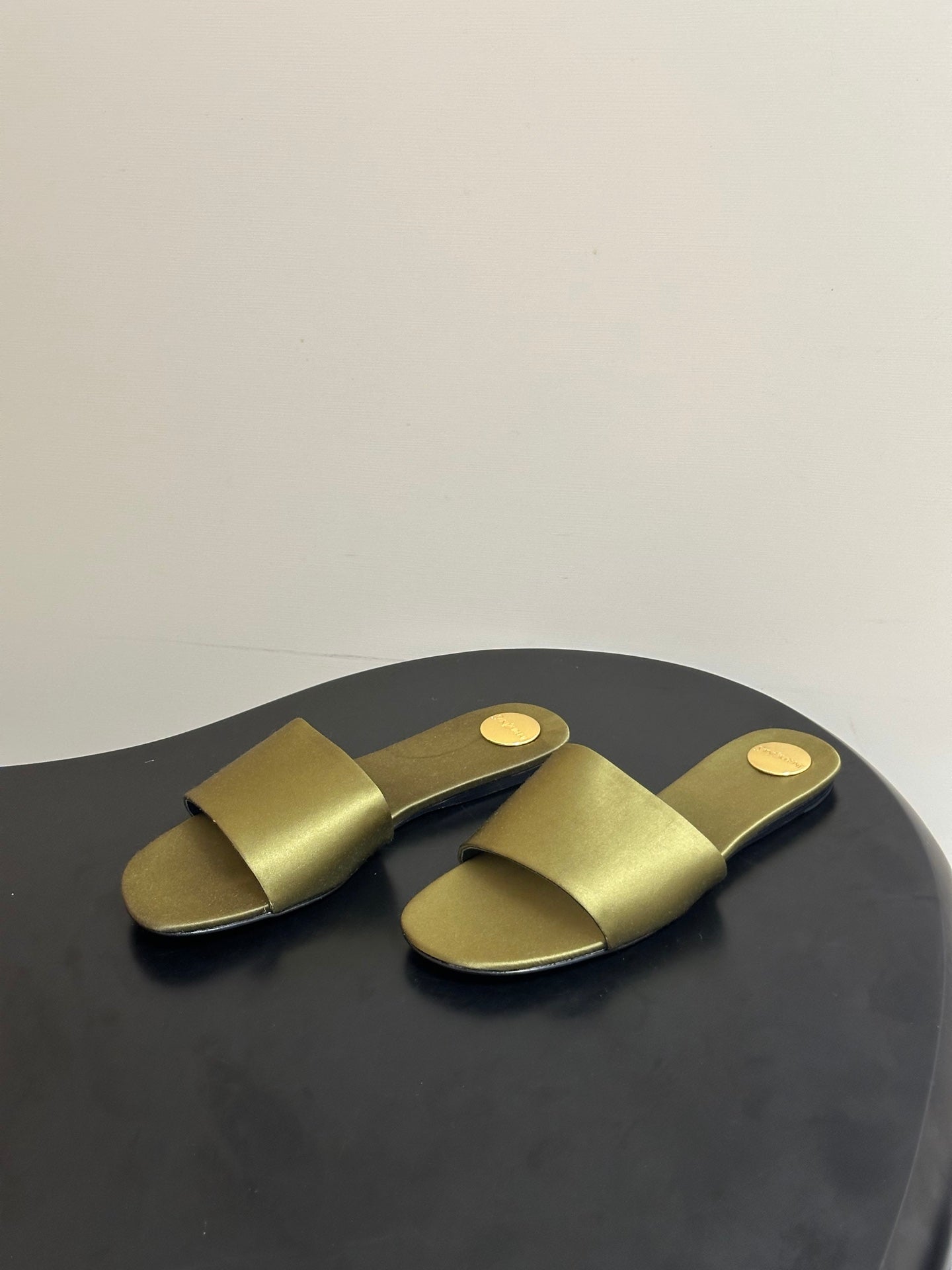 Saint Laurent Satin Square-Toe Mules – 26S Collection