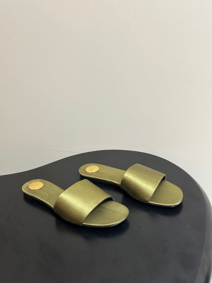 Saint Laurent Satin Square-Toe Mules – 26S Collection