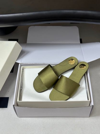 Saint Laurent Satin Square-Toe Mules – 26S Collection