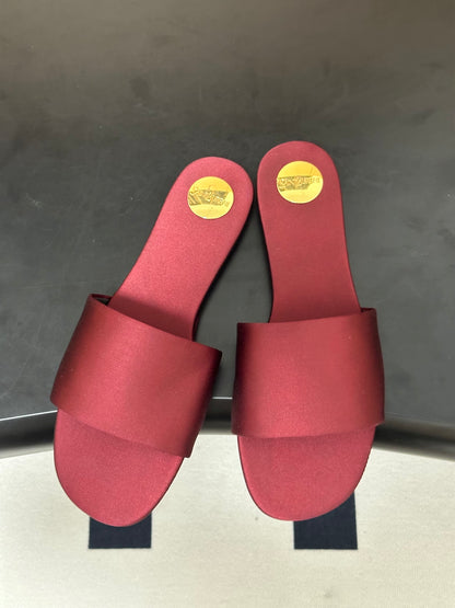 Saint Laurent Satin Square-Toe Mules – 26S Collection